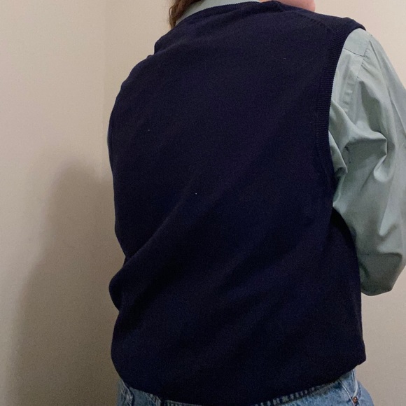 Izod Navy blue knit sweater vest size medium - Picture 10 of 11